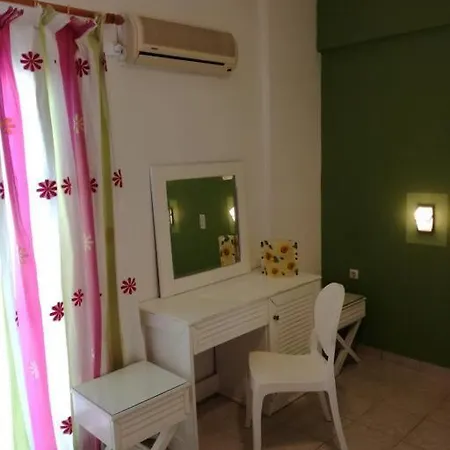 Jasmine Λαγανάς